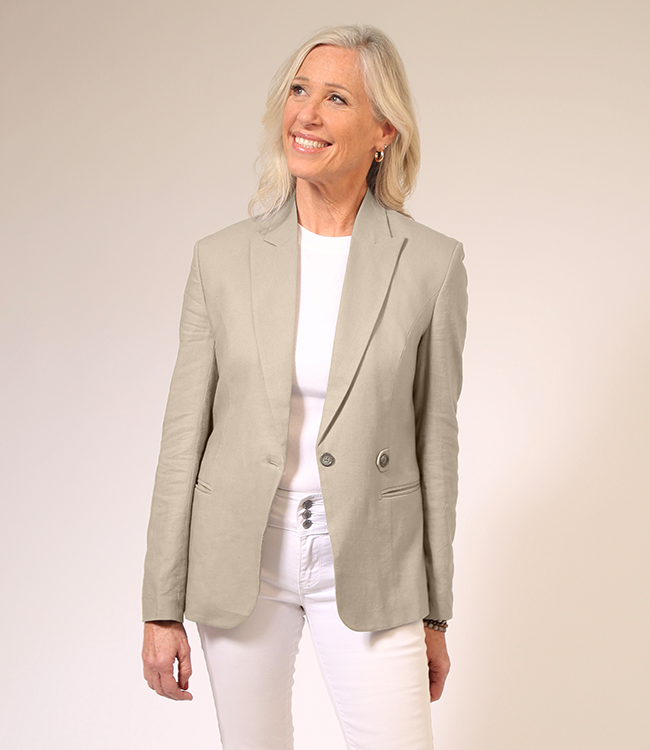 The Classic Blazer, Linen