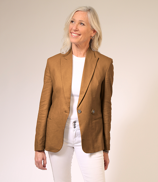 The Classic Blazer, Linen