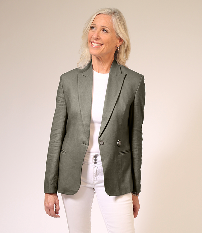 The Classic Blazer, Linen