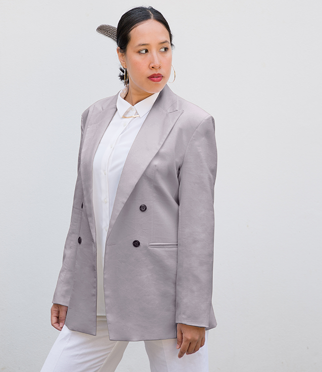 The Phicha Blazer, Linen